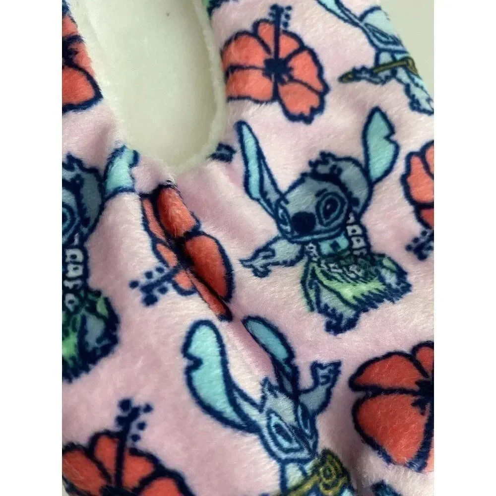 Disney Stitch Floral Fuzzy Babba Grip Slipper Socks Women’s Sz M/L Shoe 8-10 NWT